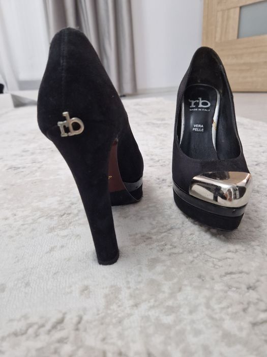 Vand pantofi cu toc Rocco Barocco