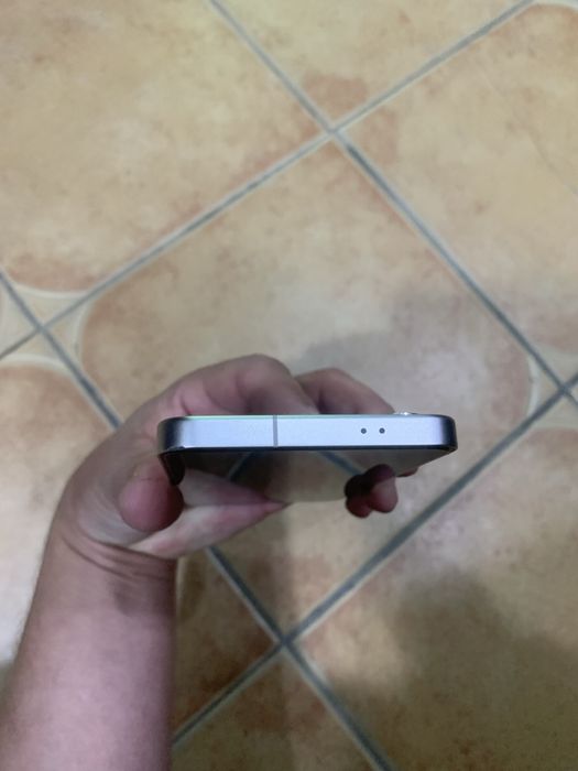 Samsung s24 ideal
