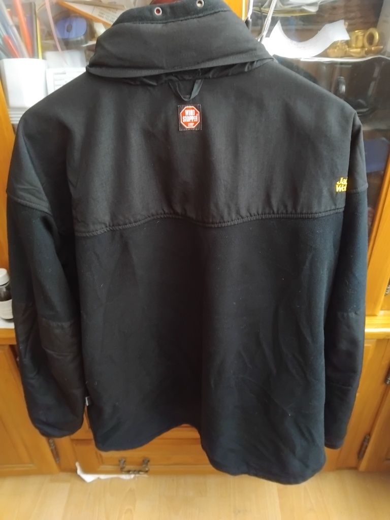Jack Wolfskin Wind Stopper мъжка горница тип яке