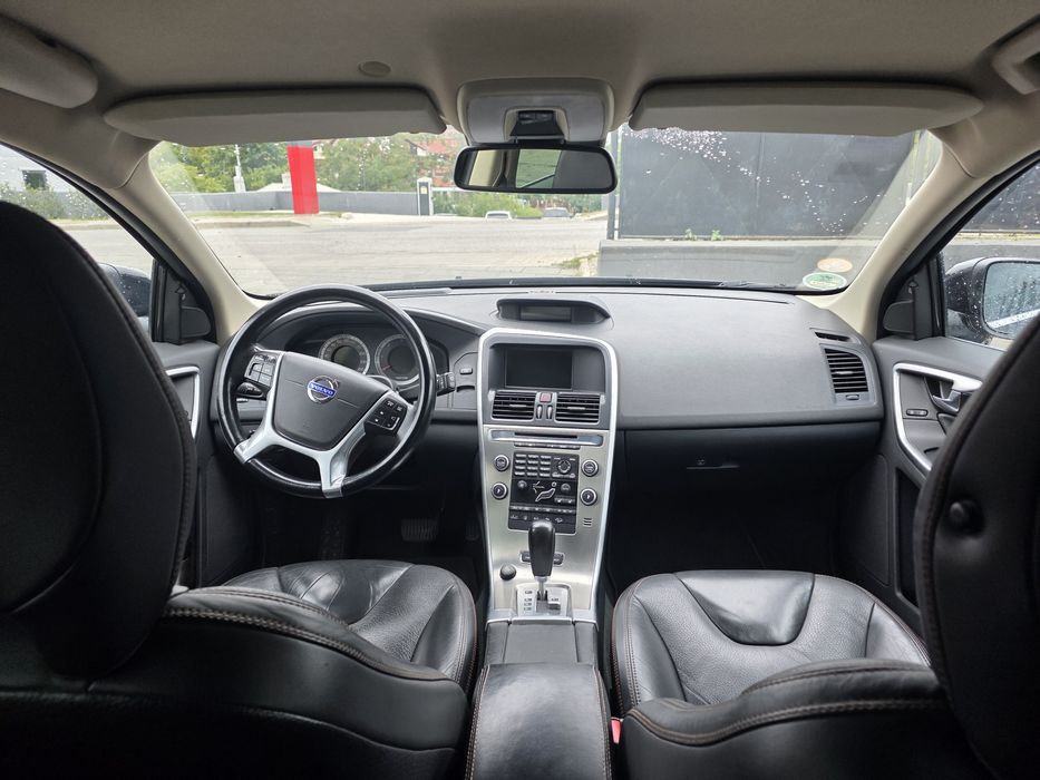 Volvo  XC60 D5 AWD