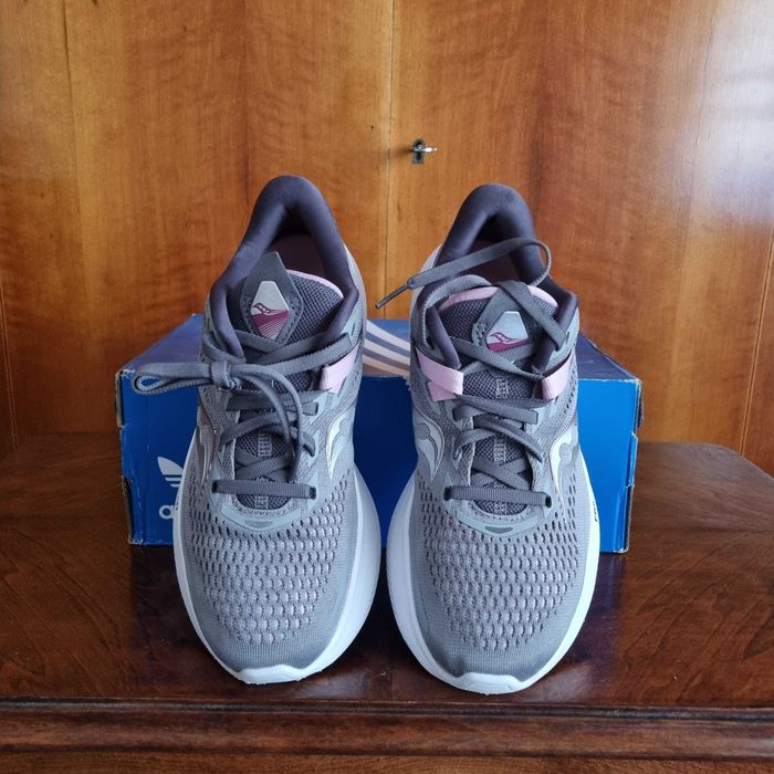 sneakers soucony de alergat,sala