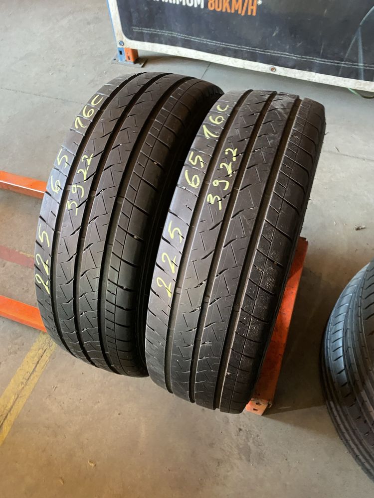 Anvelope vara 225/65/16C Bridgestone Duravis 225 65 16C R16C