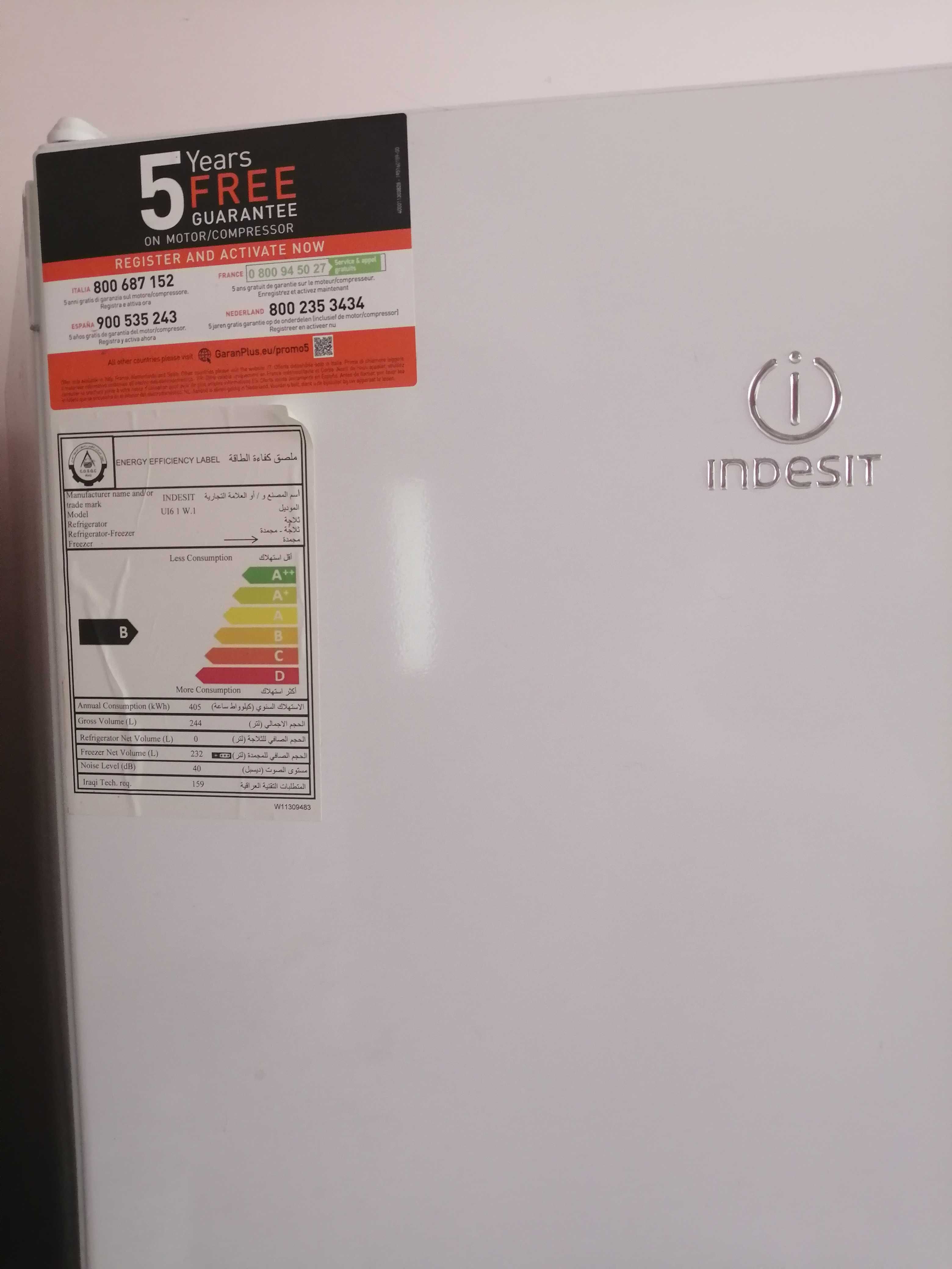 Congelator Indesit nou