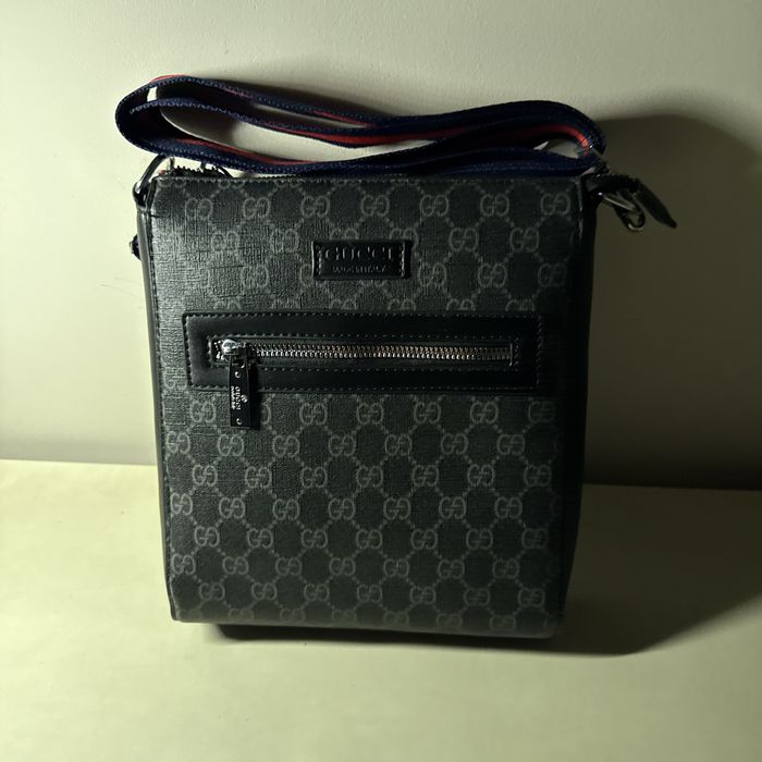 Барсетка идеал срочно мужский boss lacoste gucci