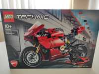 Lego Technic Ducati Panigale V4R