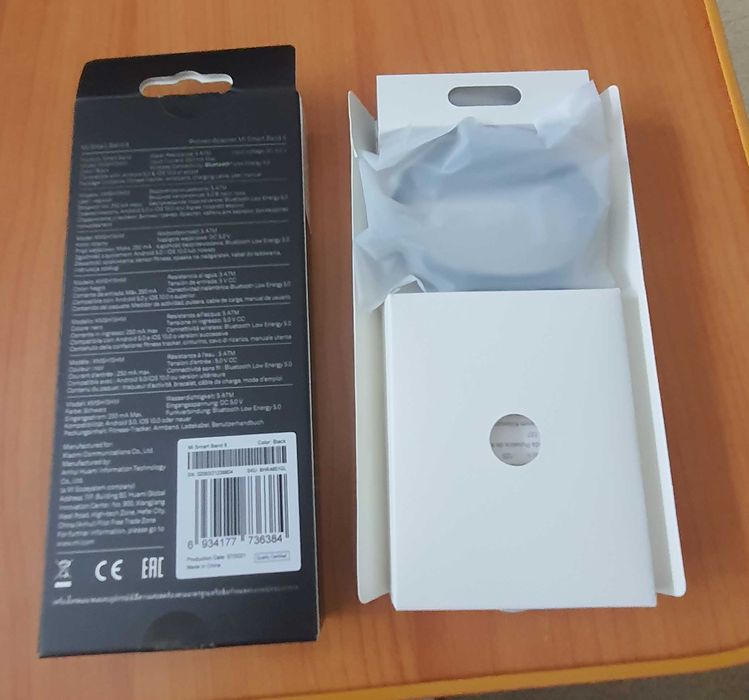 Bratara Fitness Xiaomi Mi Band 6, pachet complet