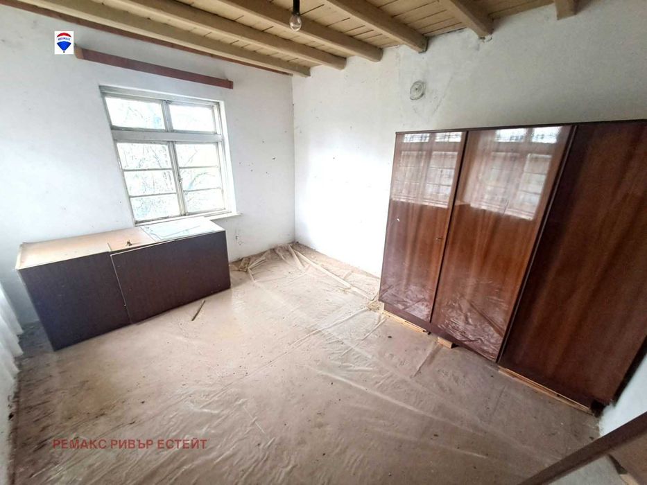 Селска къща за продажба с. Тетово