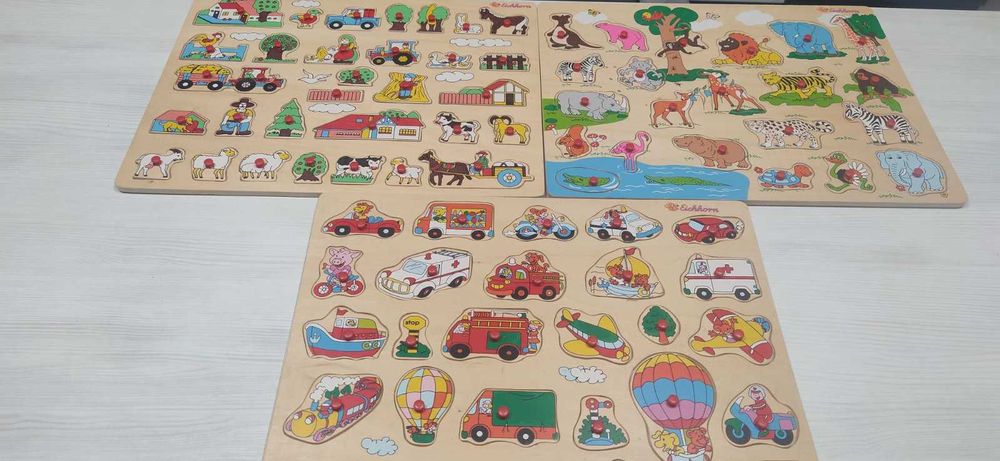 Пъзели и куфар за рисуване