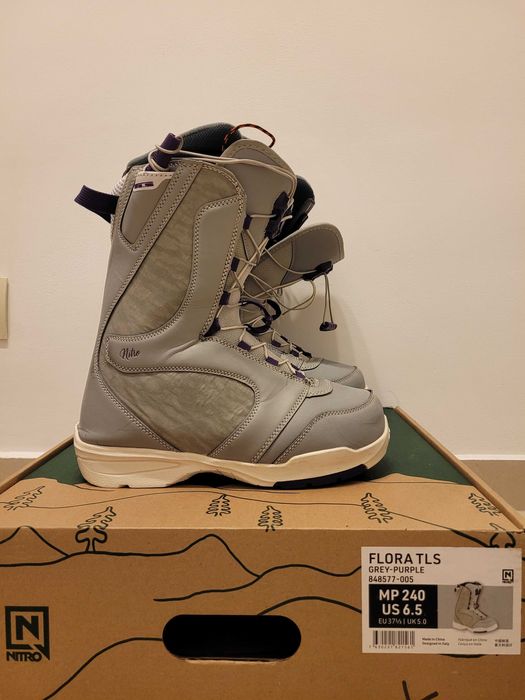 Boots Snowboard femei / fete Nitro Flora Tls 37 1/3 (24cm)