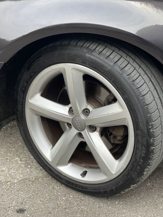 Audi A4 B8 2.0TDI Euro 5 // Automat // S Line // Proprietar