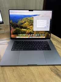 MacBook Pro 16” M2 Pro 2023