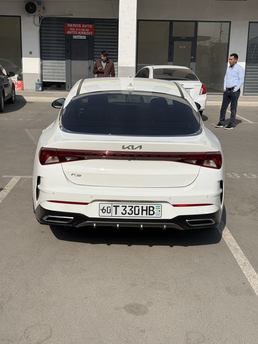 Kia k5  2 litr kapot petno krilo petno hollati zor propani bor