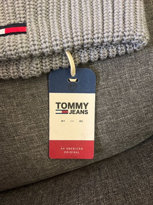Чисто нова шапка Tommy jeans