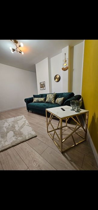 Ap de inchiriat zona Amethyst/Metro
Închiriez apartament lângă Amethys