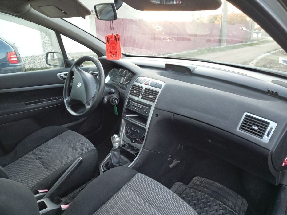 Vând Peugeot 307