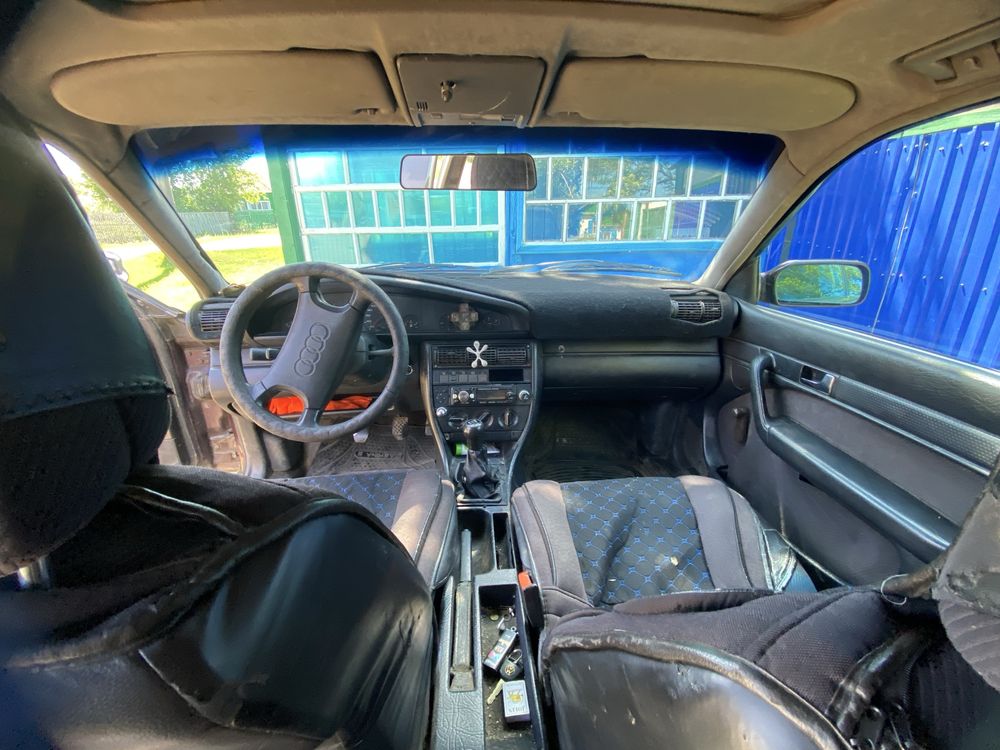 Продам Audi100 обьем 2,3