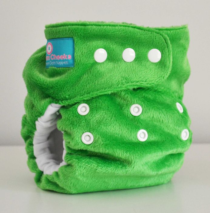 Scutece moderne textile lavabile reutilizabile ONE SIZE