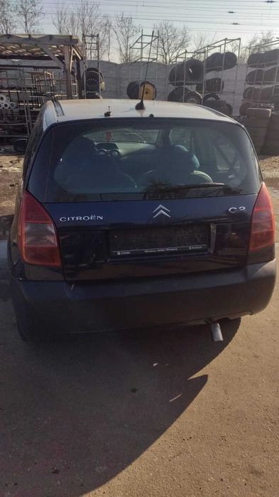 Dezmembrez Citroen C2  1.4 HDi an 2005 cod motor 8HZ