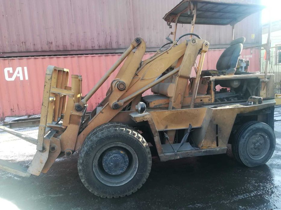 Продам погрузчик ТСМ