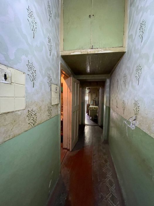 Шота Руставeли 3/3/4 Высокопотолочка орр Аския Срочно 73квадрат