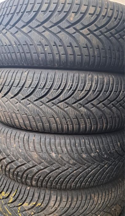 Vand Set jante cu cauciucuri Pirelli 215/60 R 16 Ford Mondeo