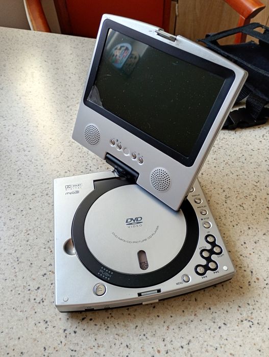 DVD auto/produs nou- fara alimentator