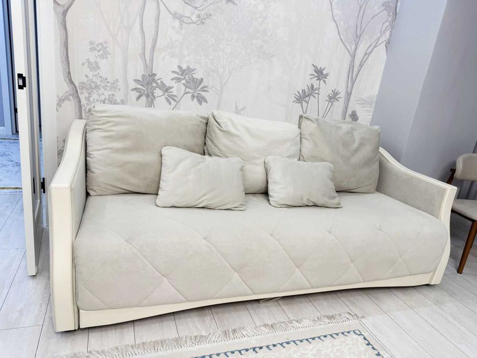 Продам диван.200х100 .