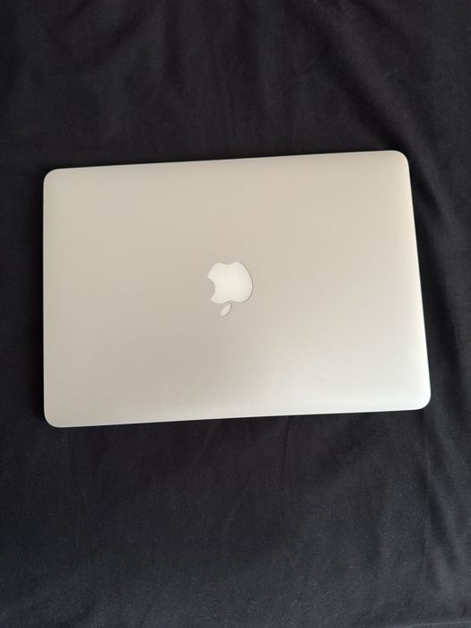 Продается Macbook pro