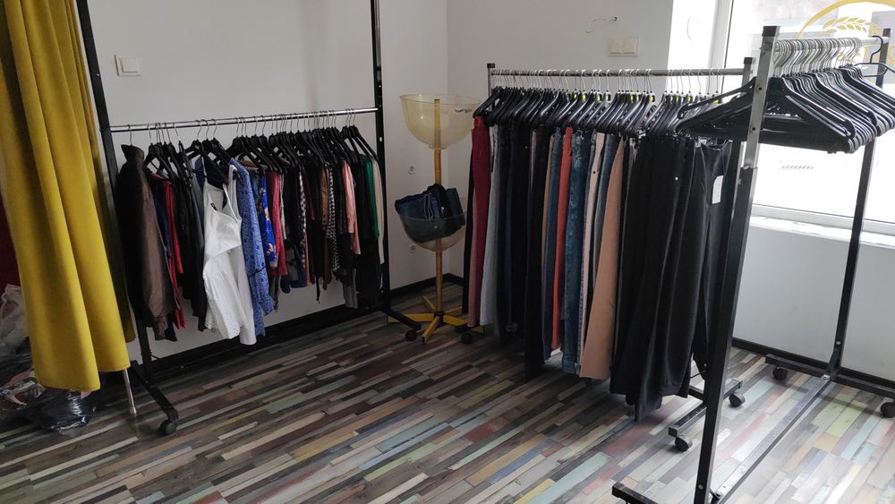 Stender îmbrăcăminte