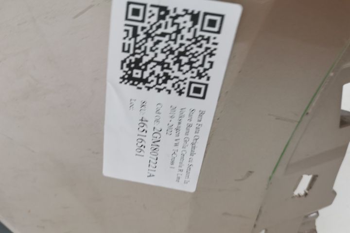 Предна Броня Оригинална със Сензори В Добро Състояние Централна Решетк