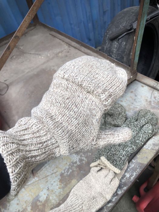 Перчатки по 200 тенге зимние