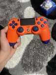 Vand Ps 4 in stare buna