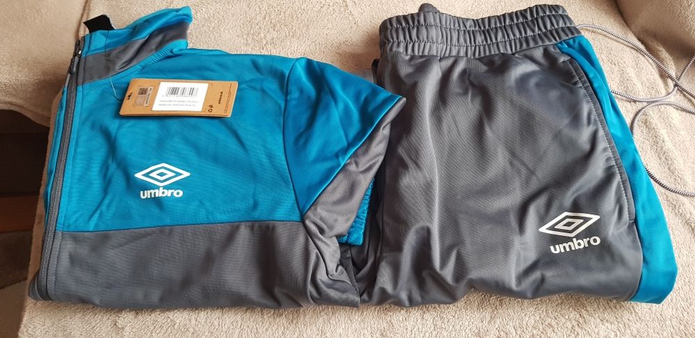 Мъжки екип Умбро