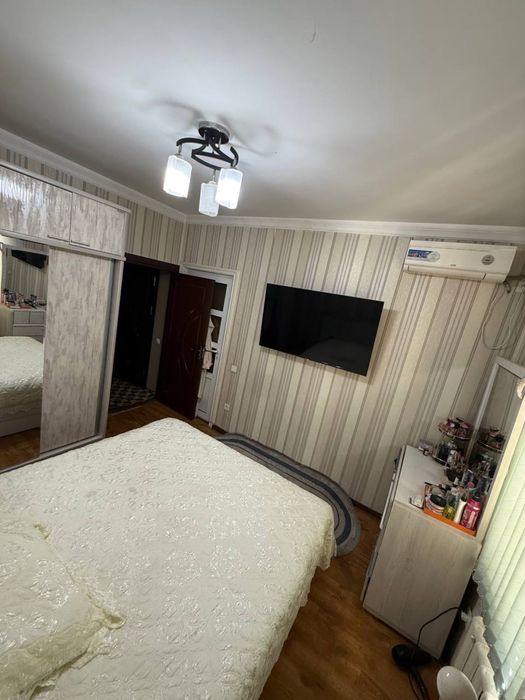 Сергели 6  дом продается 2 ком, срочно!