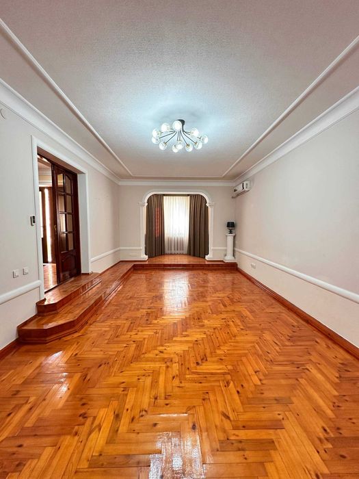 Участок в Яккасарае возле Гостиницы Россия 3,65 сотки