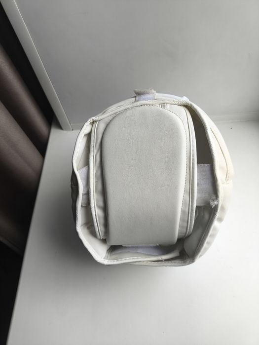 Продам шлем и перчатки (каратэ)