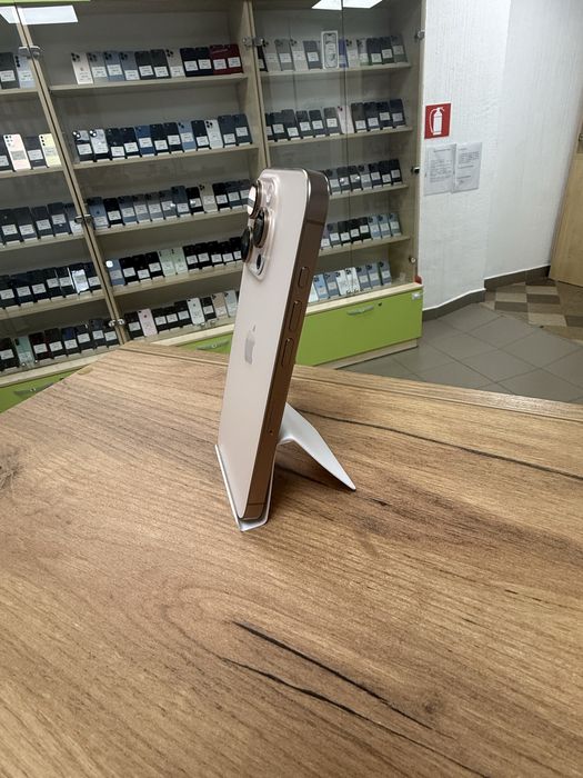 iPhone 16 Pro, memorie internă 256gb, sănătate baterie 100%