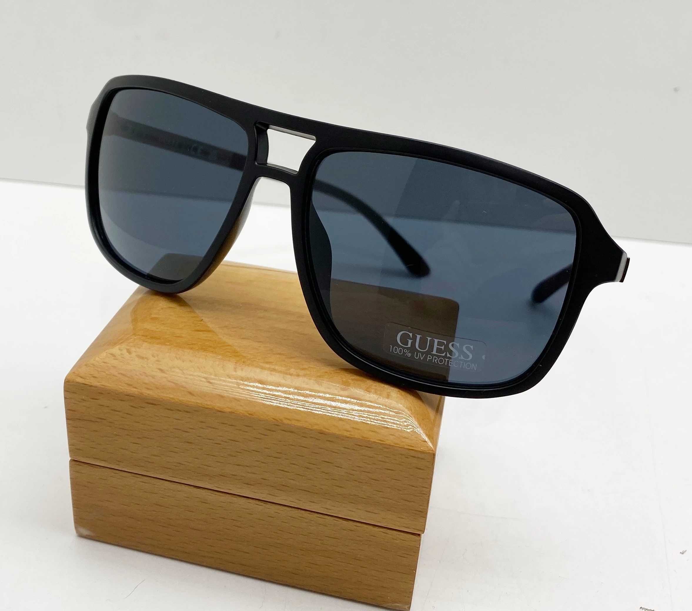 Мъжки слънчеви очила GUESS Aviator -49%