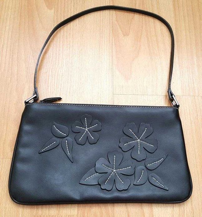 Geantă nouă din piele naturală, design frumos