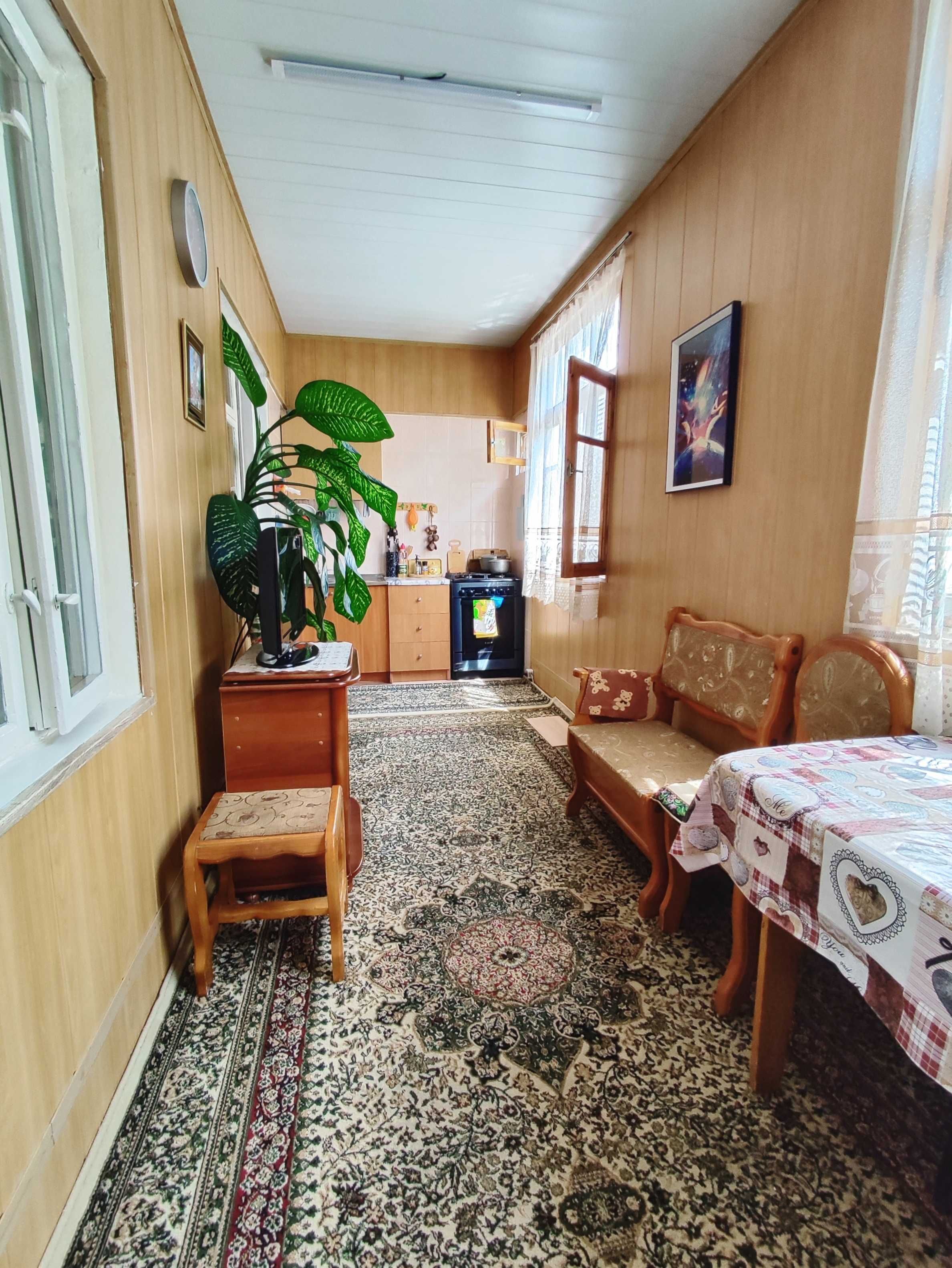 Фархадский Базар, Учтепа-13 Продаётся 3-комнатная квартира 90м²