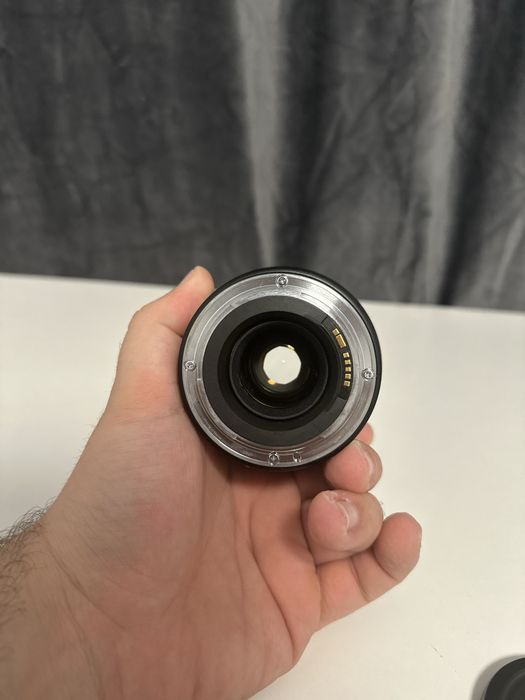 Canon 100mm 2.8 Macro