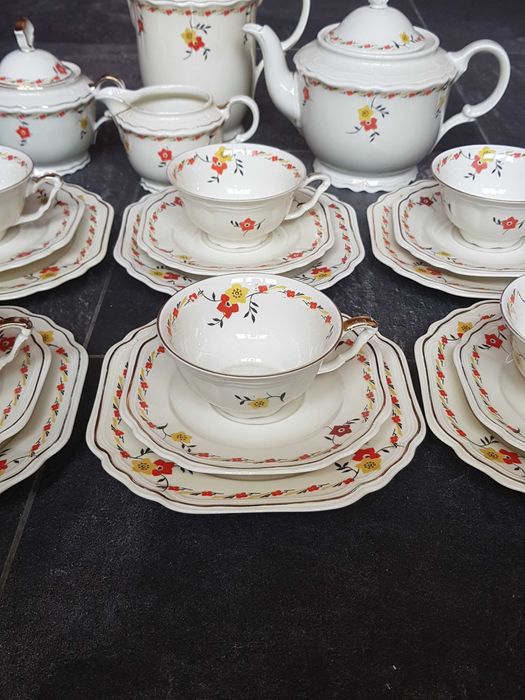 Старинен порцеланов сервиз за кафе- Elfenbein- Бавария- Германия