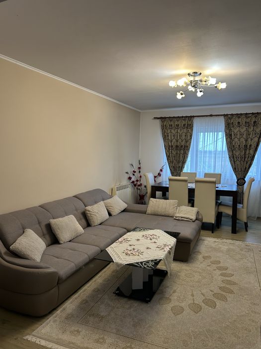 Vând apartament Halmeu