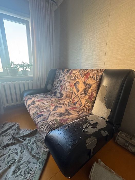 Продам диван для кв