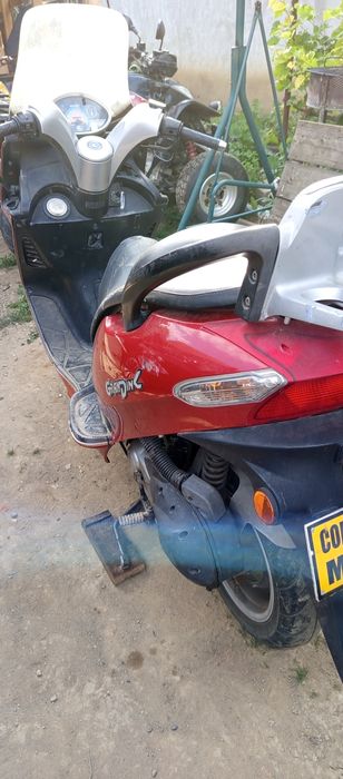 kymco grand dink 50