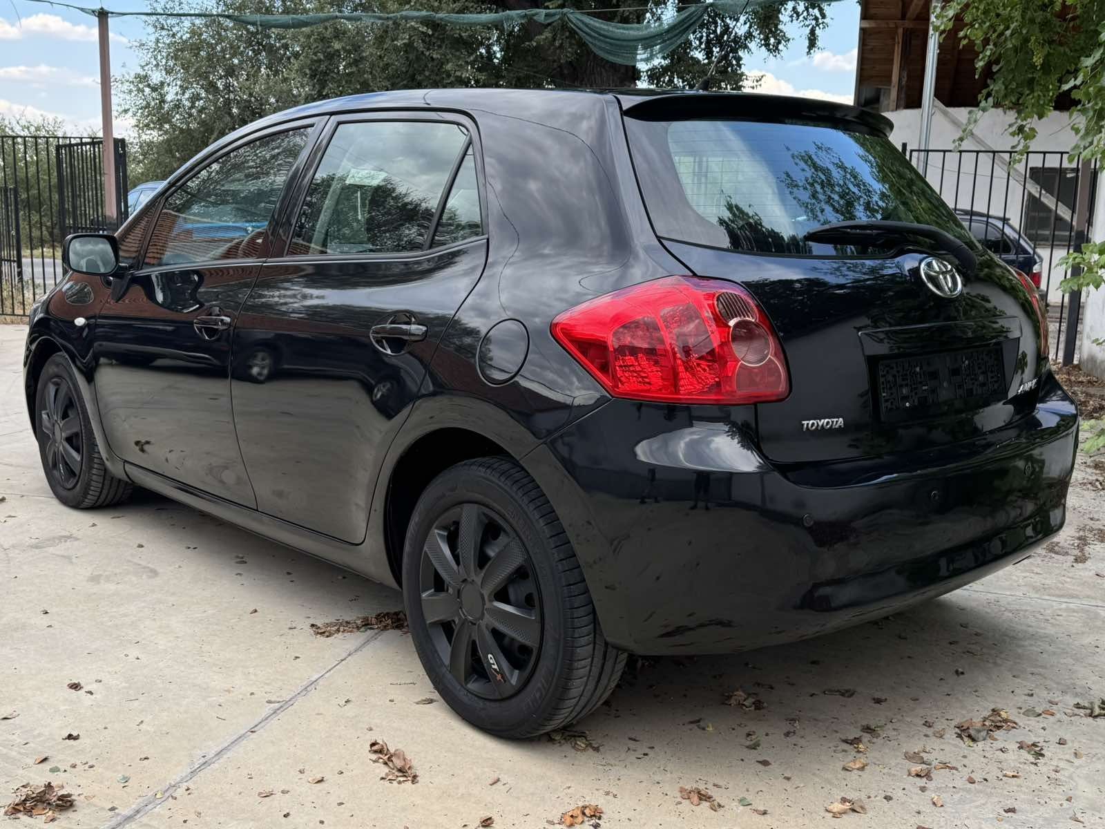 Toyota Auris 1.6 VVT-I