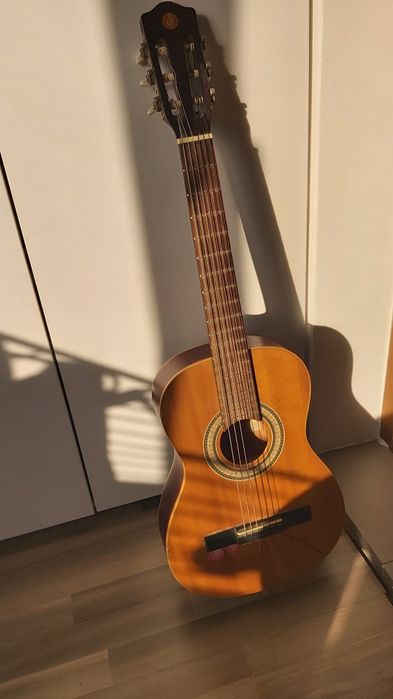 Chitara clasica (sau spaniola)