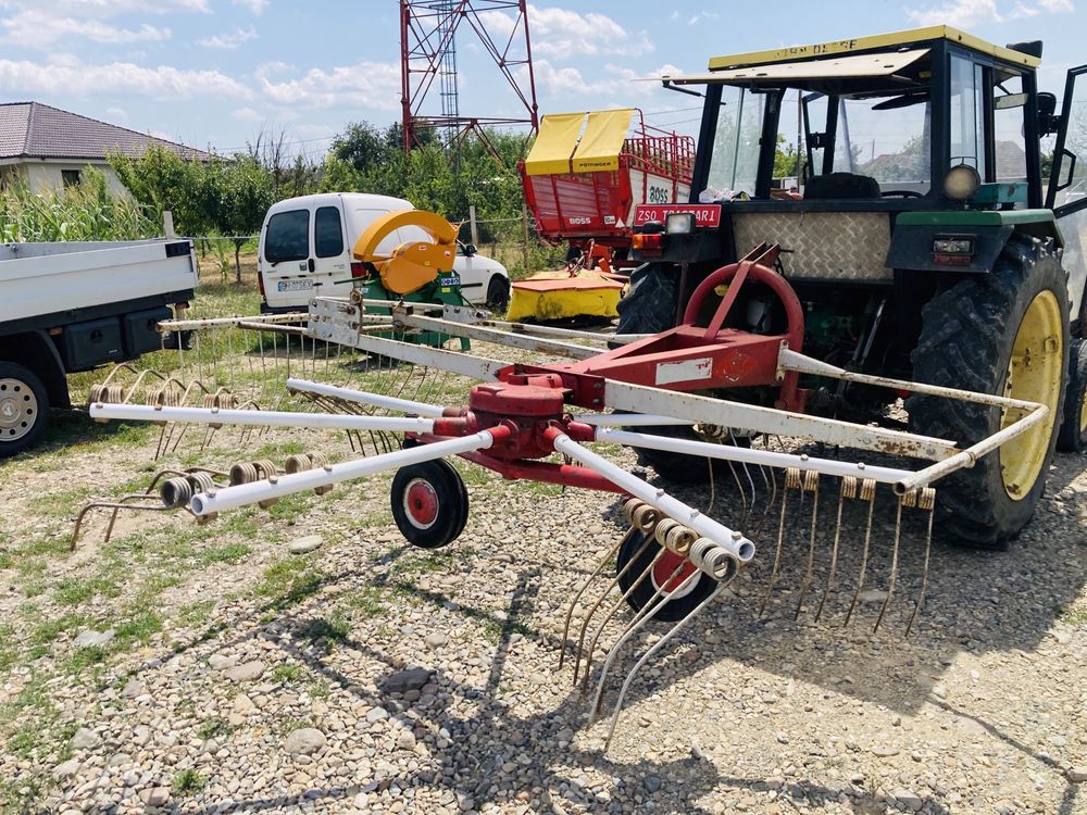 Grebla de adunat fan, iarbă tip paianjen KUHN 2.6 m, baie de ulei