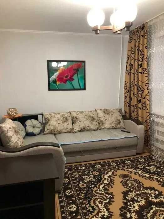Сдается 2 ком кв Респубдика 27