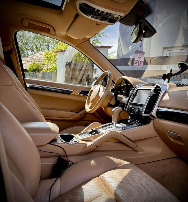 Porsche Cayenne Proprietar| set de cauciucuri noi Michelin cadou